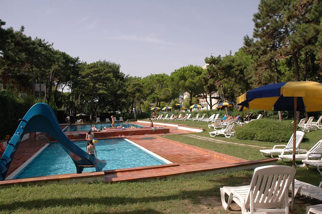 Appartamenti Vacanza Albatros Λινιάνο Σαμπιαντόρο Εξωτερικό φωτογραφία